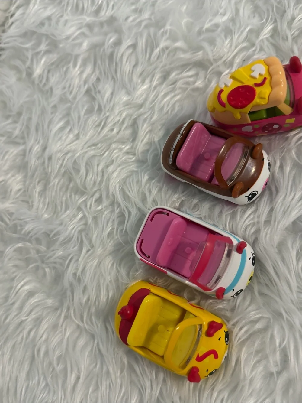 SHOPKINS CUTIE CARS DIE CAST CAR  LOT OF 4.  Different Color